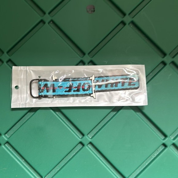 OFF-WHITE apple watch band - Picture 6 of 13